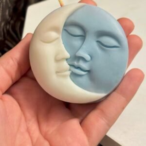 Moon candle