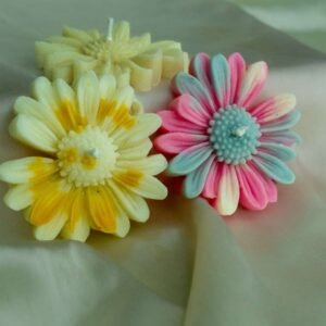 daisy flower candle